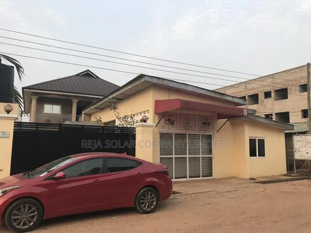 Furnished 3bdrm House in Reja Solar And, New Site for rent · Photo 1