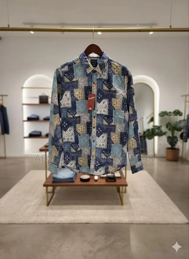 Originated Long Shirt for Men · Photo 1