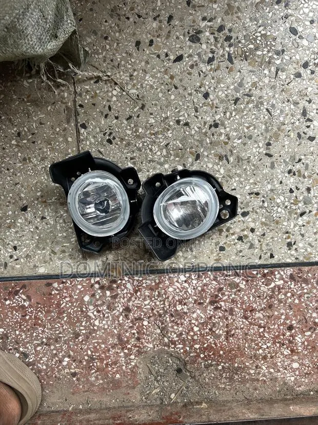 Mazda 3 2014 Fog Light Pair · Photo 1