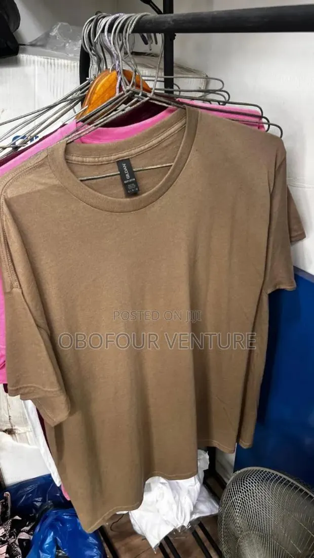 Unisex Plain T-Shirts, M,L, Xl From Usa · Photo 1
