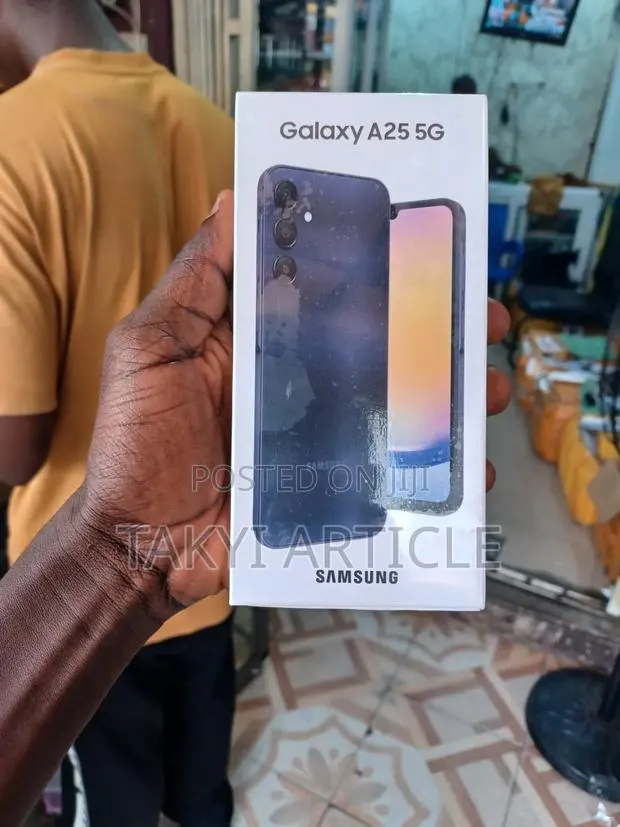 New Samsung Galaxy A25 128 GB Black · Photo 1