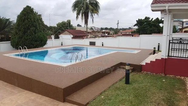 Huge 20% Discount on Swimming Pool Construction · Photo 1