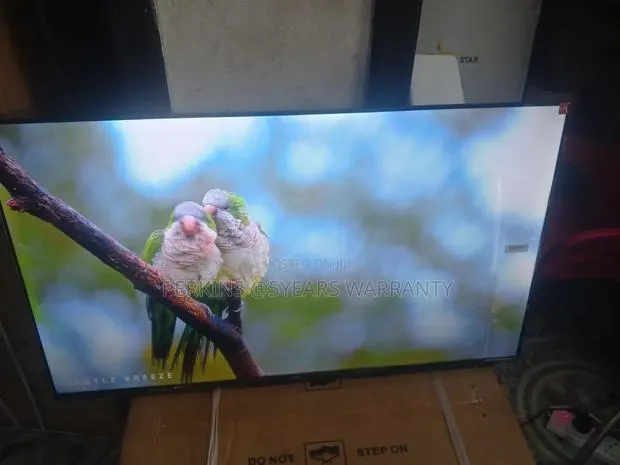 TCL Smart TV 43inches Television Hd Led · Photo 1