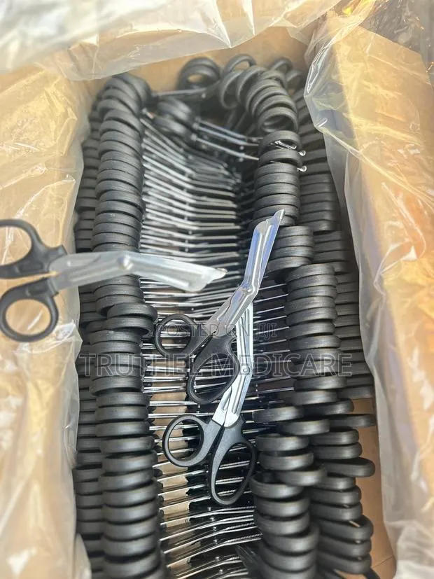 Bandage /Gauze Shearing Scissors · Photo 1