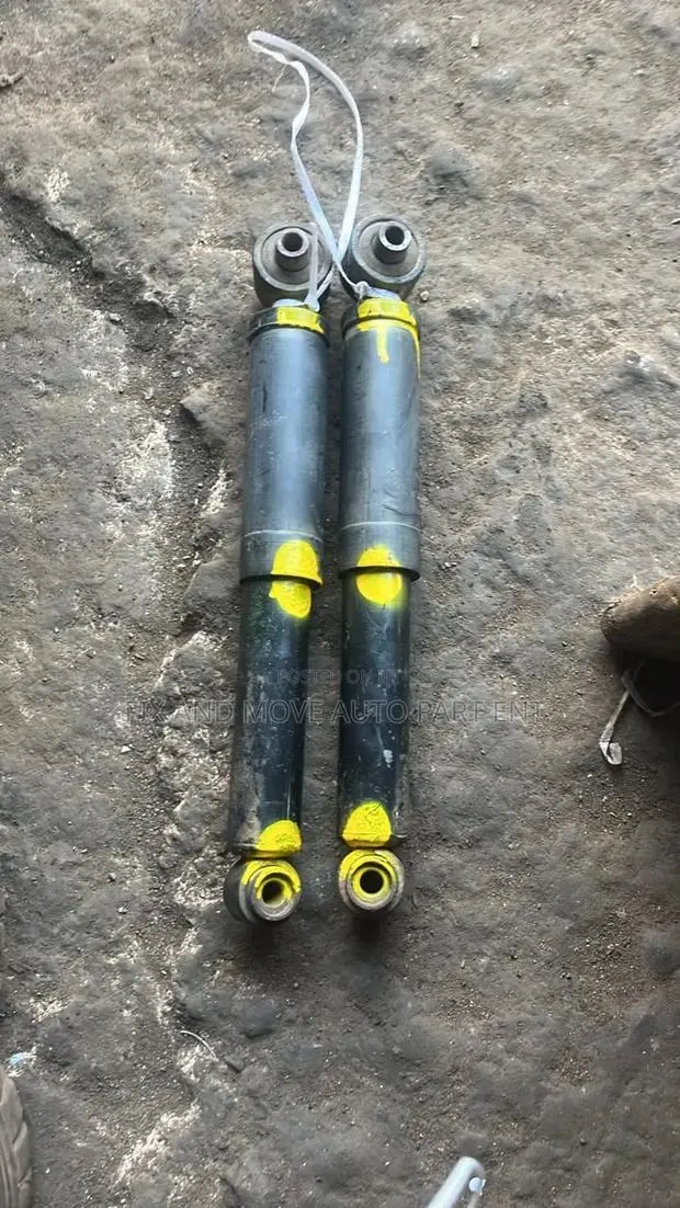 2006-2010 Hyundai I10 Home Used Back SHOCK ABSORBER Available.