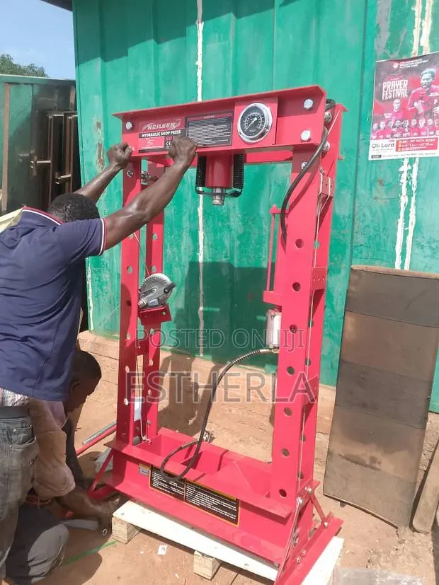Nielsen Hydraulic Shop Press 50 Ton Air Manuel Heavy Duty · Photo 1