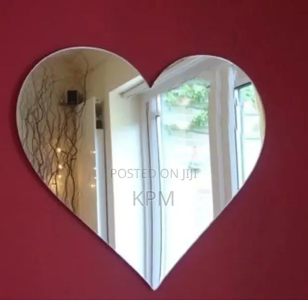 Heart Shaped Wall Sticker Mirror 5050 · Photo 1