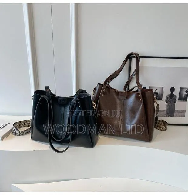 Ladies Learher Handbag · Photo 1