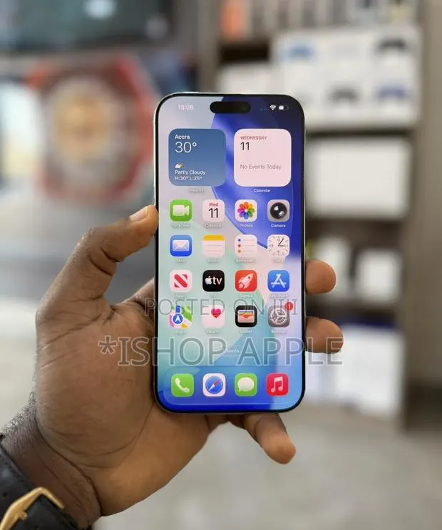 Apple iPhone 16 Pro Max 512 GB · Photo 1