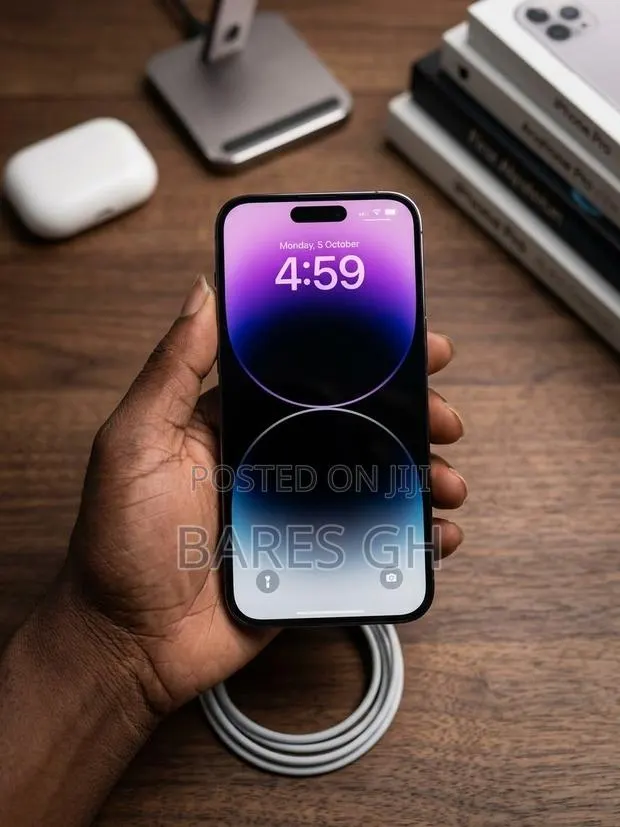 New Apple iPhone 14 Pro Max 256 GB Purple · Photo 1