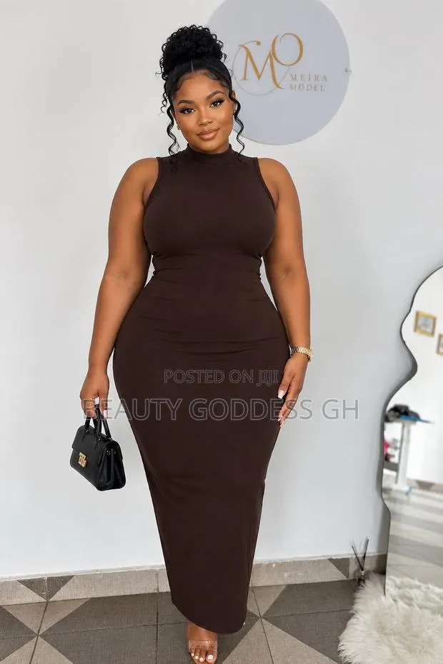 Brown Beautiful Dress Available · Photo 1