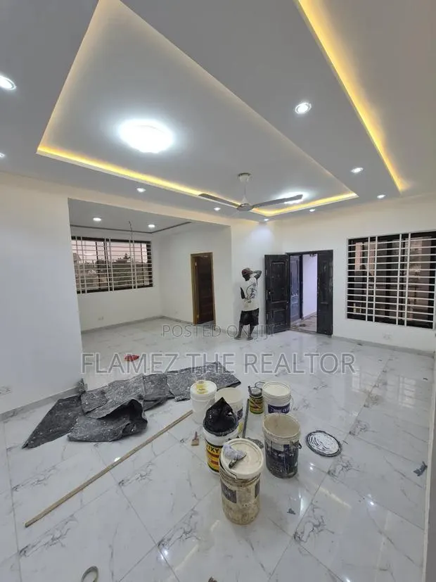 2bdrm Apartment in Damas 2, Amasaman for rent · Photo 1