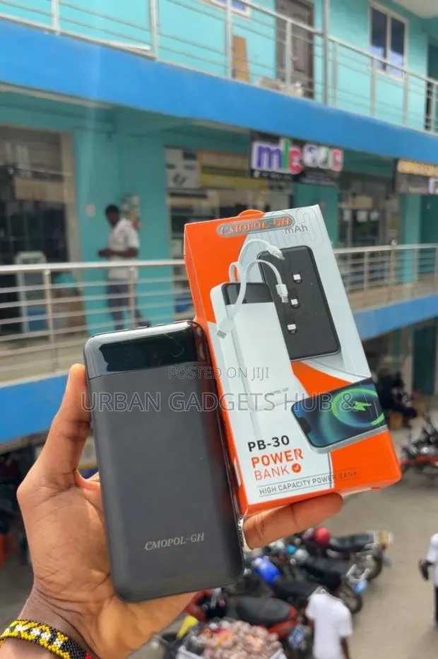 30kmah C-Mopol Powerbank · Photo 1