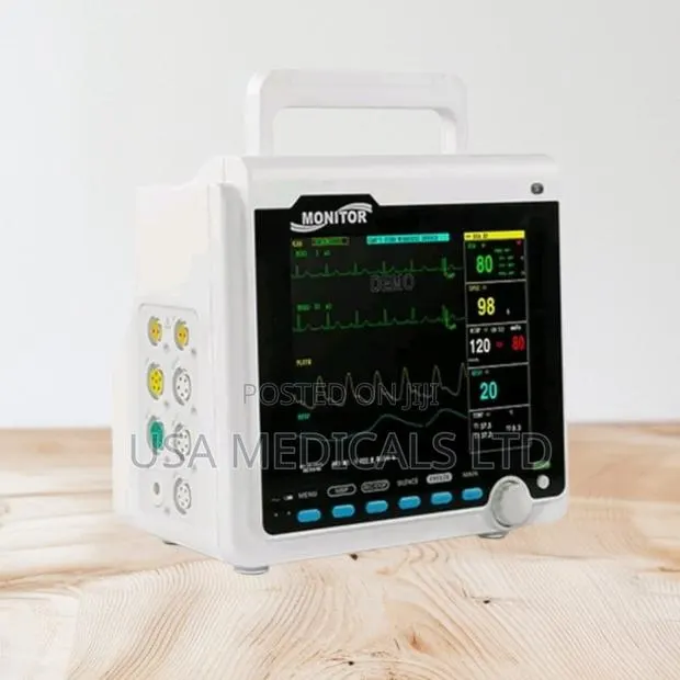 Hospital Patient Monitor (Multiparametres) · Photo 1