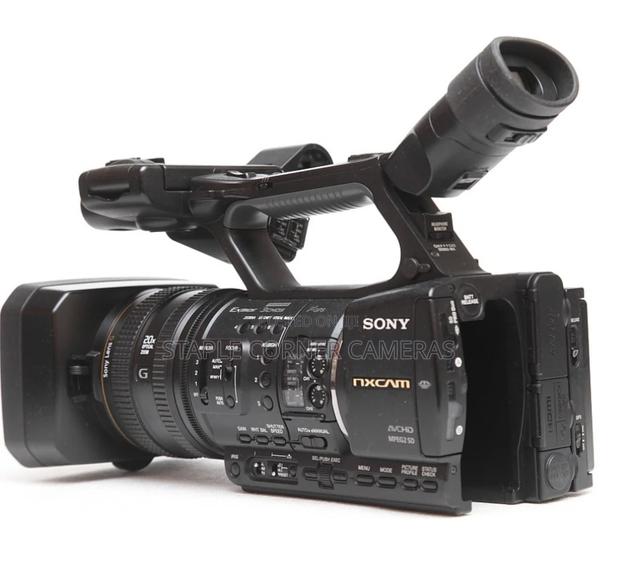 Sony Hxr-nx5 Nexcam Camcorder · Photo 1