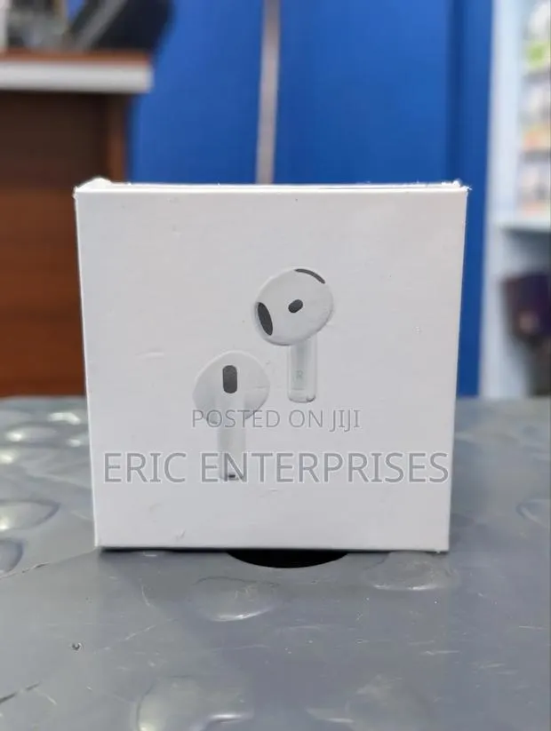 Apple Airpods 4 · Photo 1