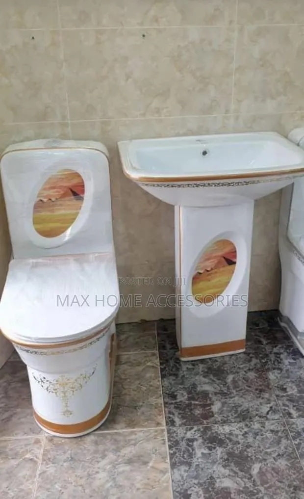 Designed Water Closet · Photo 1