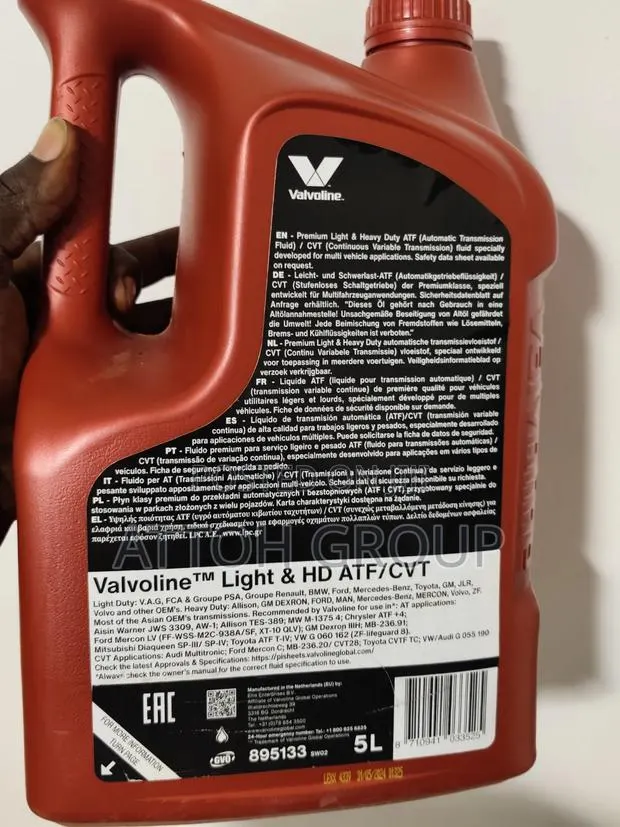 ValvolineTM Light HD ATF/CVT Engine Oil · Photo 1