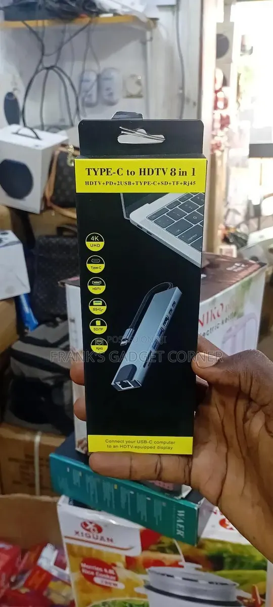 Type-C to Hdmi Converter 8 in 1 · Photo 1