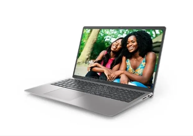 Laptop Dell Inspiron 15 3000 8GB AMD Ryzen SSD 256GB · Photo 1
