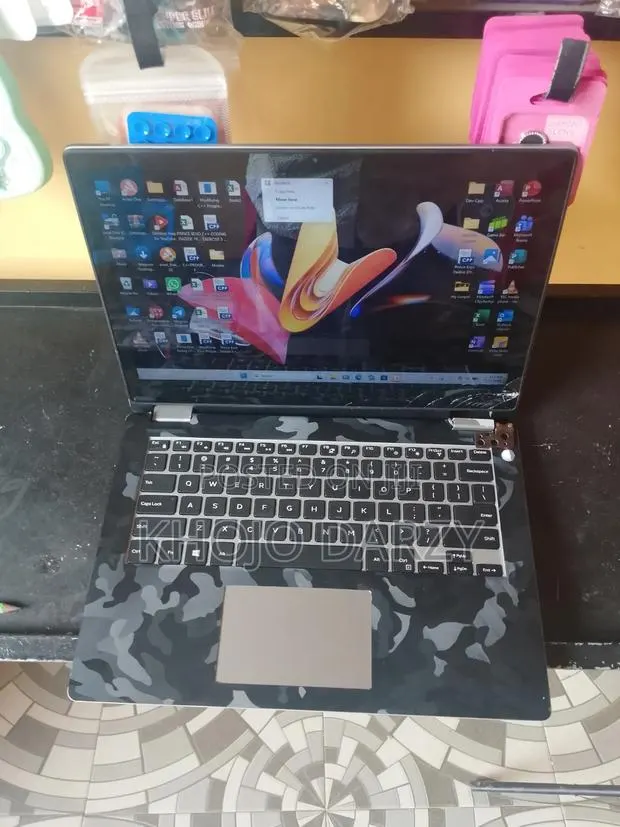 Laptop Dell Latitude 3310 2-in-1 16GB Intel Core i5 SSD 256GB · Photo 1