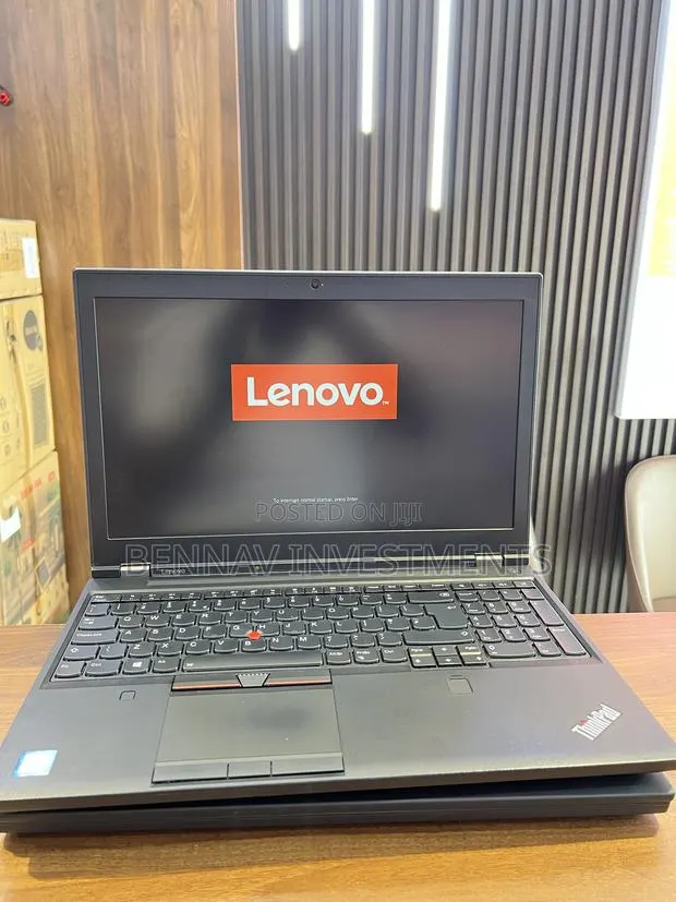 Laptop Lenovo ThinkPad P51 16GB Intel Core i7 SSD 256GB · Photo 1