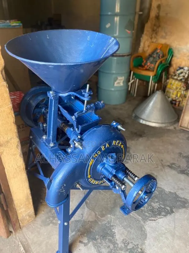 Corn Mill With Electric Motor · Photo 1