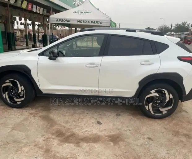 Subaru Crosstrek Sport AWD 2025 White · Photo 1