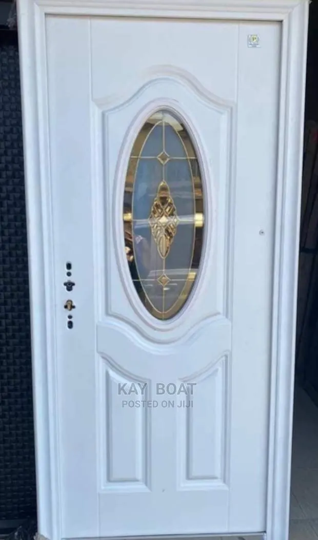 Door Available With Accessories · Photo 1