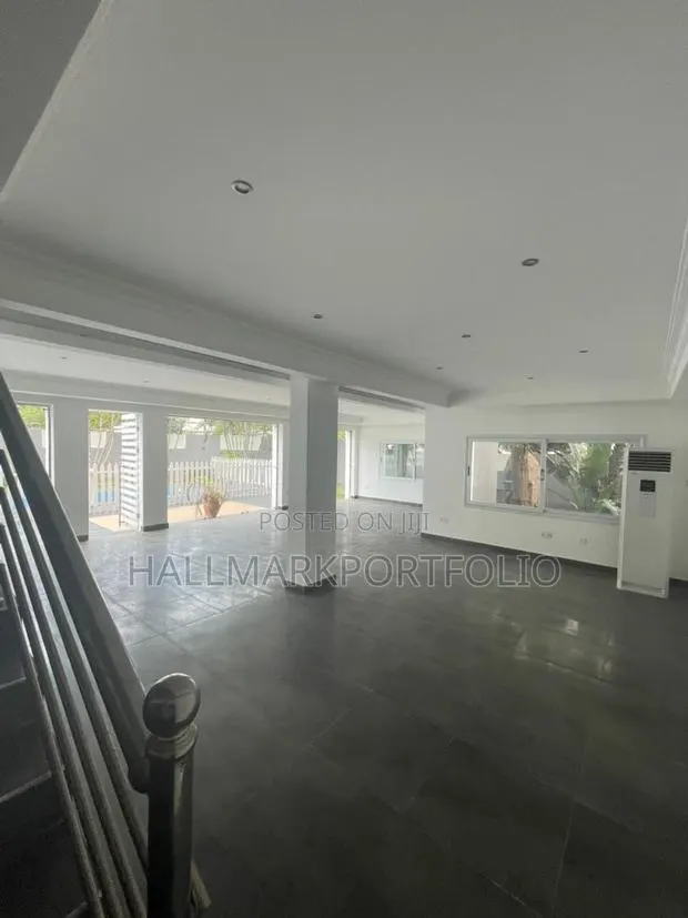 Office Space in Labone · Photo 1