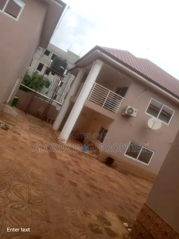 2bdrm Apartment in Pantang Hospital, New Site for rent · Photo 1
