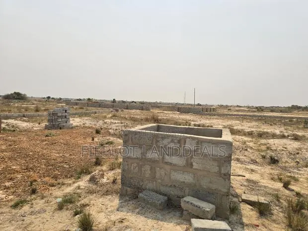 Build Big, Live Large – Full Plot Opportunity” · Photo 2