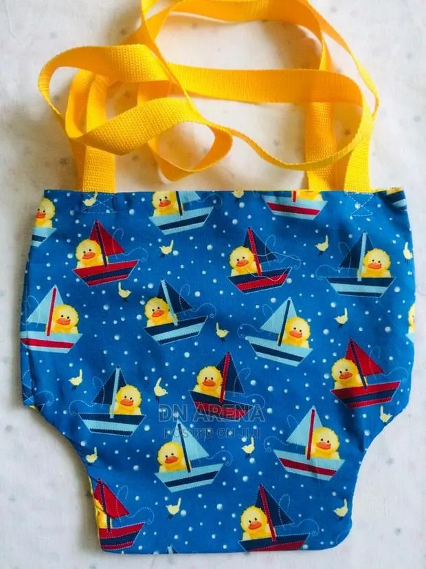 Baby Weighing Pants · Photo 1