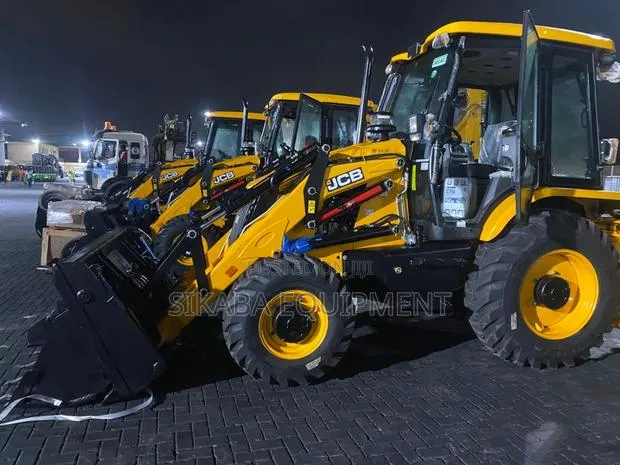 JCB Backhoe Loader · Photo 5