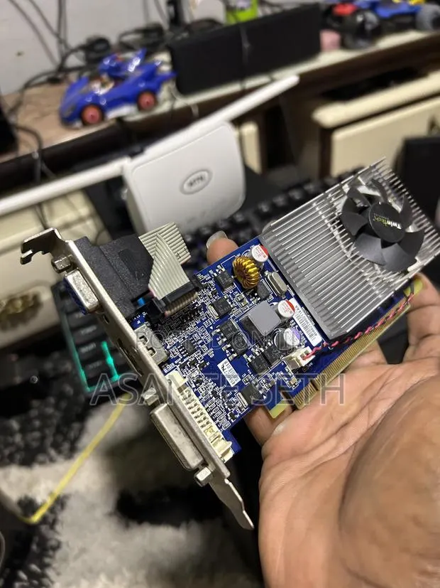 Powerful Nvidia Gt 220/ 1gb Graphics Cards Can Handle Some Games · Photo 1
