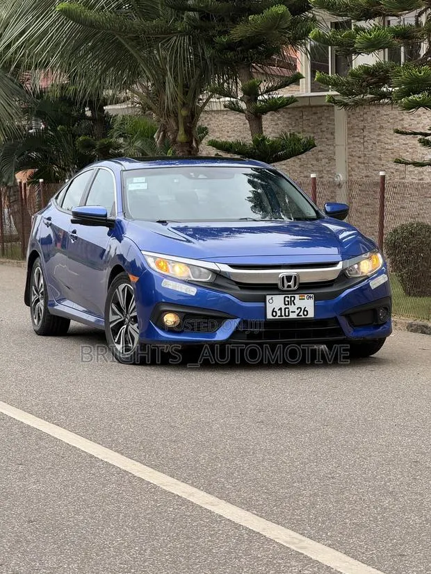 Honda Civic EX Sedan 2018 Blue · Photo 1