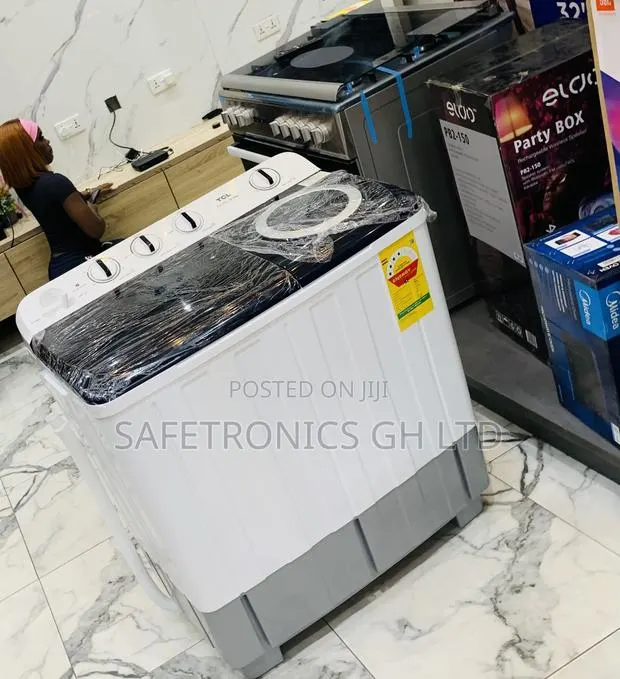Exclusive White TCL 10.5kg Twin Tub (Semi-Automatic) Washing Machine · Photo 1