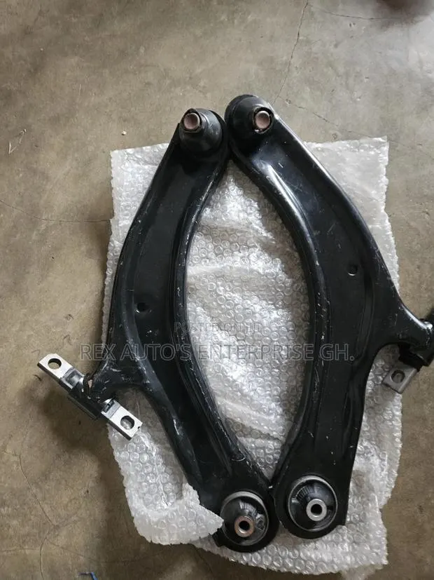 Nissan Rogue 2008,2009/ Lower Arm · Photo 1