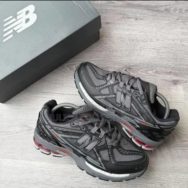 New Balance Nb Og 1906 Grey Black and Red · Photo 1