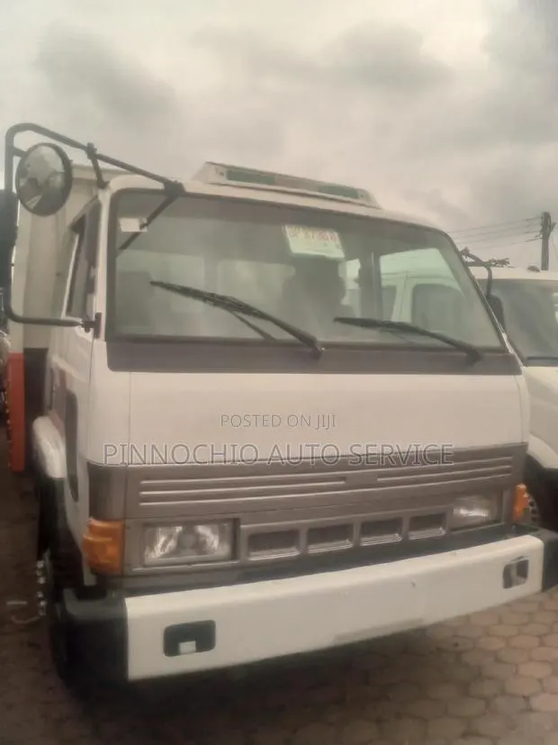 Kia Rhino 1 2010 White