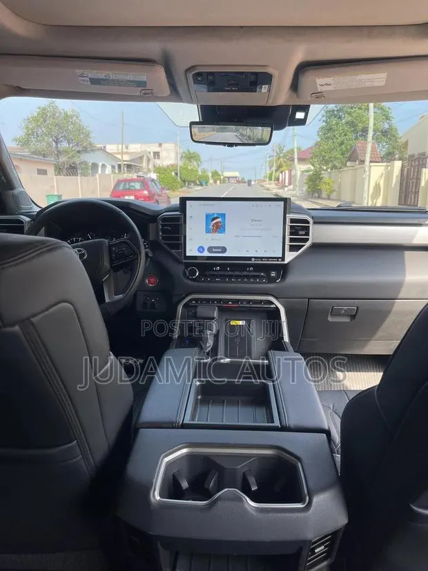 Toyota Tundra Limited 2022 Green · Photo 4