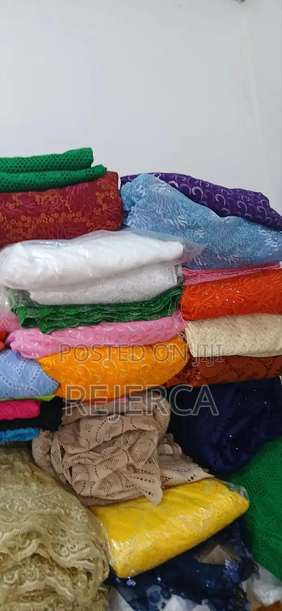 Affordable Lace Fabric · Photo 1