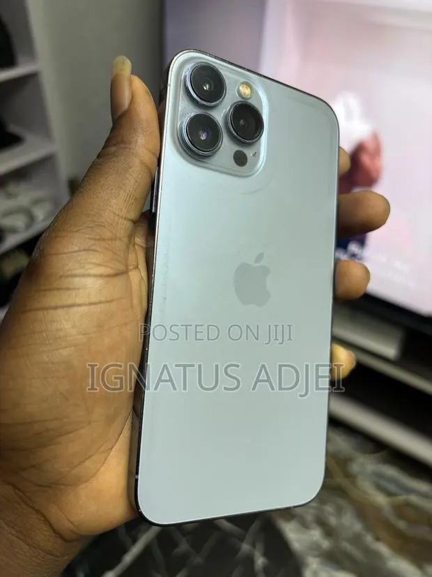 Apple iPhone 13 Pro Max 128 GB Blue · Photo 1