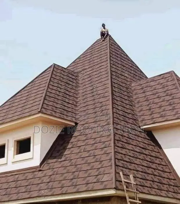 Shingle Eurotiles Coffee Brown With Blackpash · Photo 1