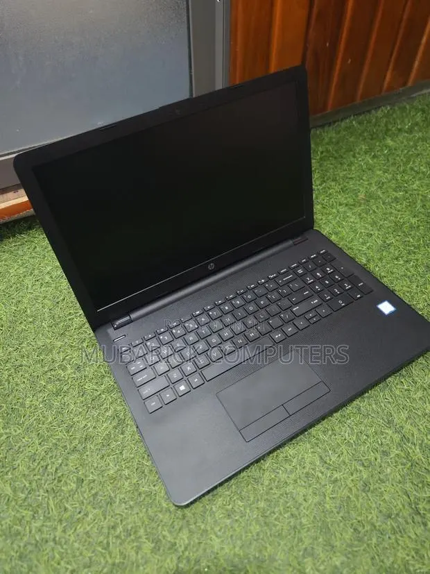 Laptop HP 250 G2 8GB Intel Core I5 SSD 256GB · Photo 1