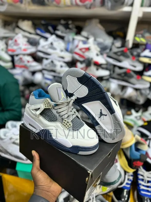 Quality Jordan Sneakers · Photo 1