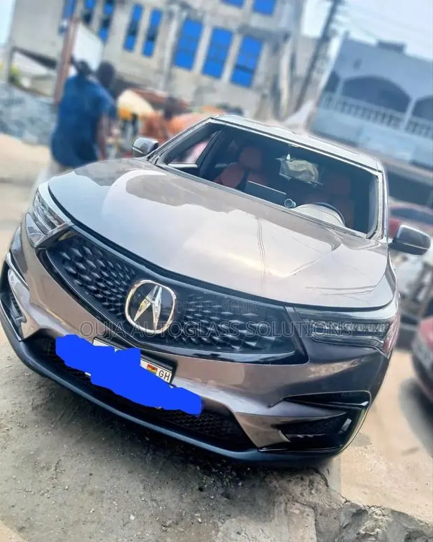 2020 Acura RDX Windscreen Available · Photo 1