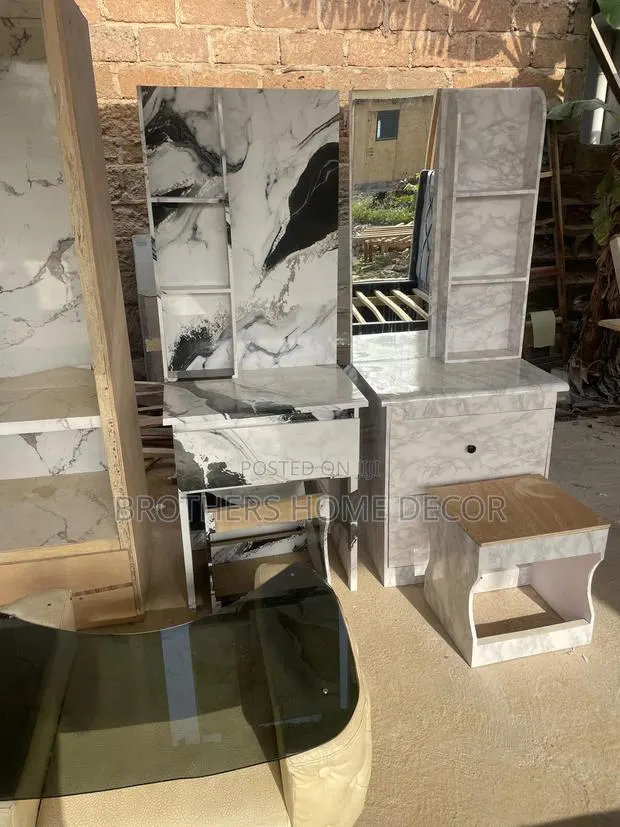 Laminated Dressing Mirror. Quick Sell