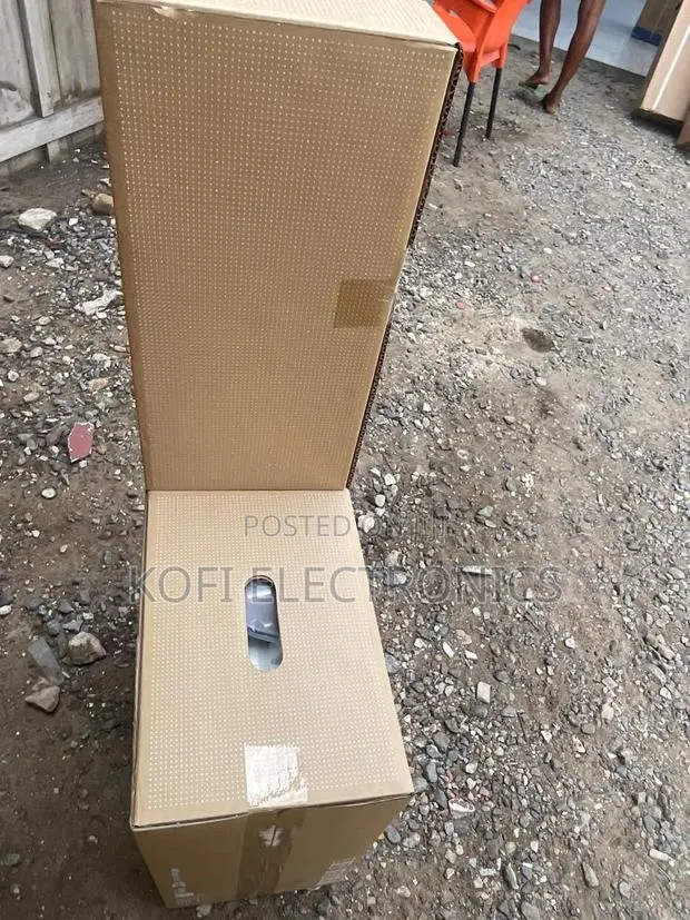Classic Design Samsung C450 Bluetooth Sound Bar System · Photo 1
