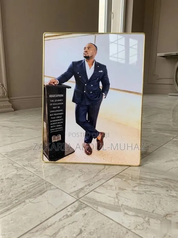 Beautiful Customized Picture Frame - Personalized Gift · Photo 1